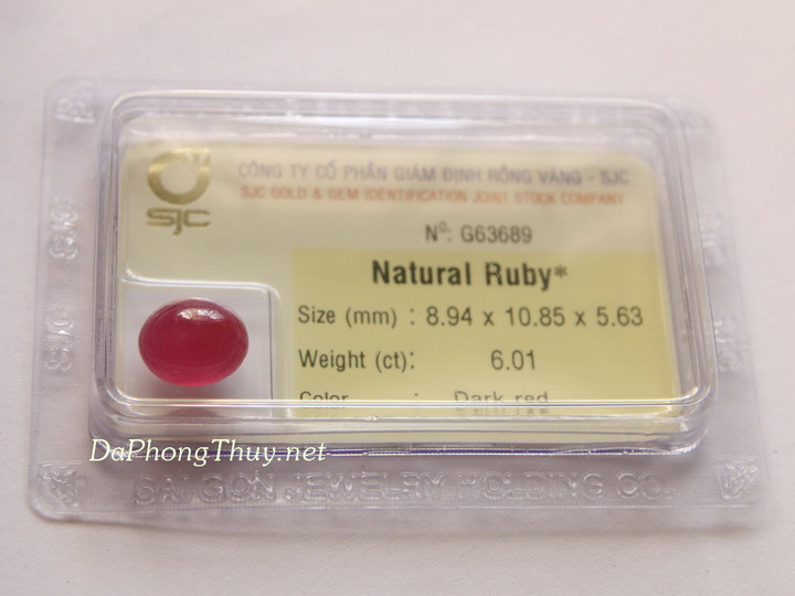 Viên đá ruby thiên nhiên