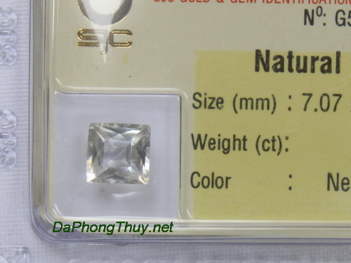 Da phong thuy topaz trang