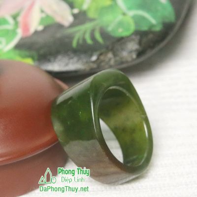 Nhẫn ngọc bích nephrite jade NBNK11-18.5