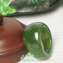 Nhẫn ngọc bích nephrite jade NBNK3-18