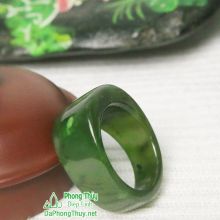 Nhẫn ngọc bích nephrite jade NBNK8-18.6