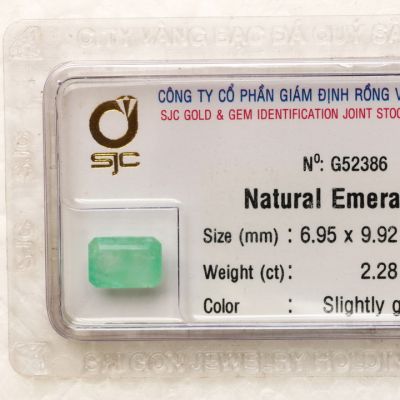 Đá emerald ngọc lục bảo NLB2.28