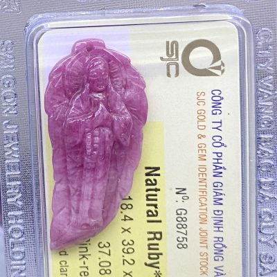 Tượng Đức Mẹ đá ruby G88758