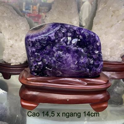 Khối đá phong thủy thạch anh tím Amethyst 9