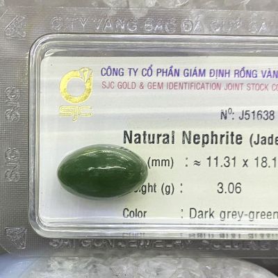 Viên đá ngọc bích nephrite kiểm định J51638