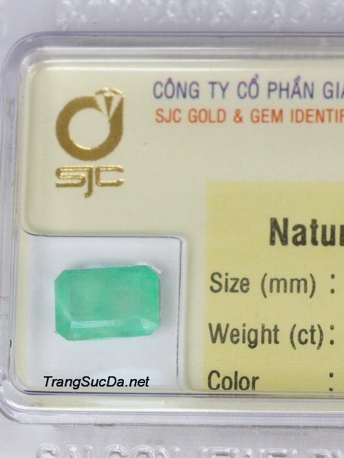 Da ngoc luc bao emerald