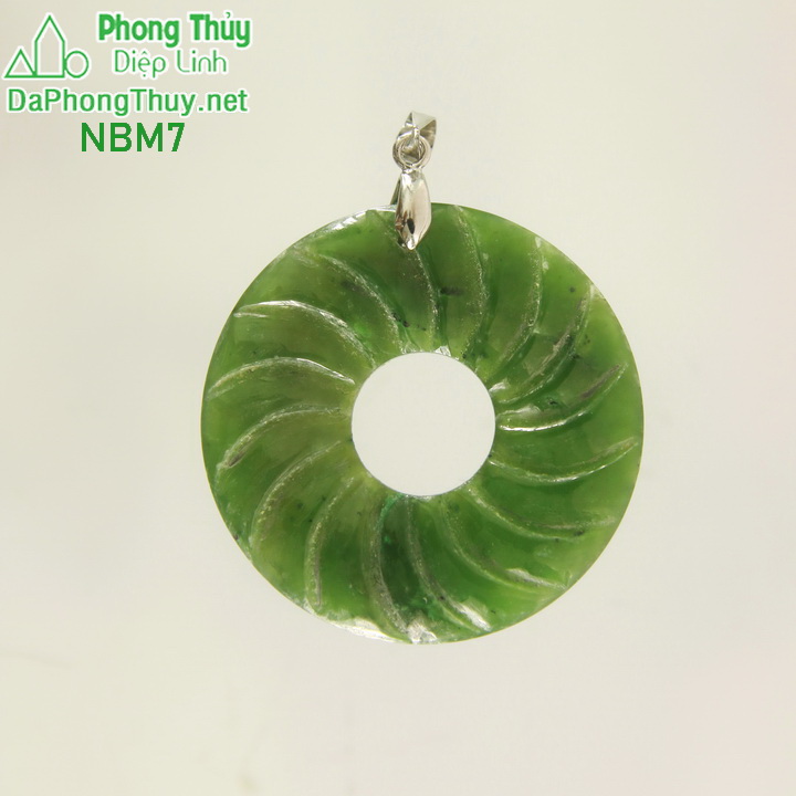 Da ngoc bich nephrite