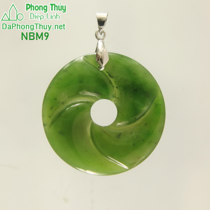 Da ngoc bich nephrite