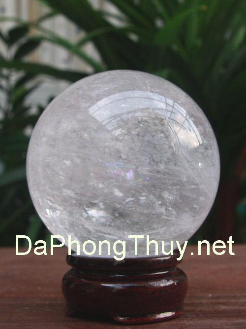 Da phong thuy thach anh trang