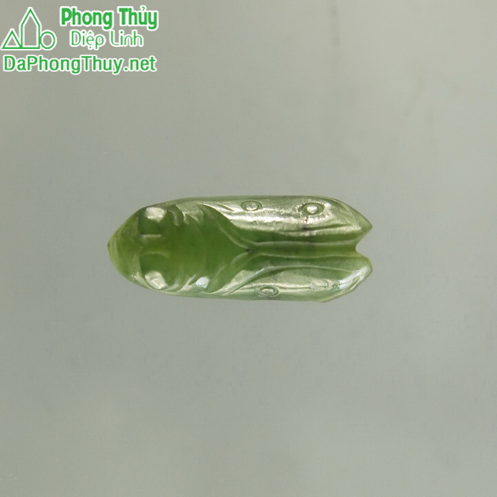 Ve phong thuy ngoc bich nephrite