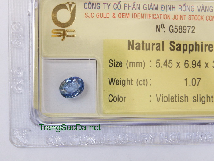 Da sapphire xanh bien