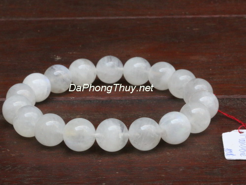 Vong tay da mat trang moonstone